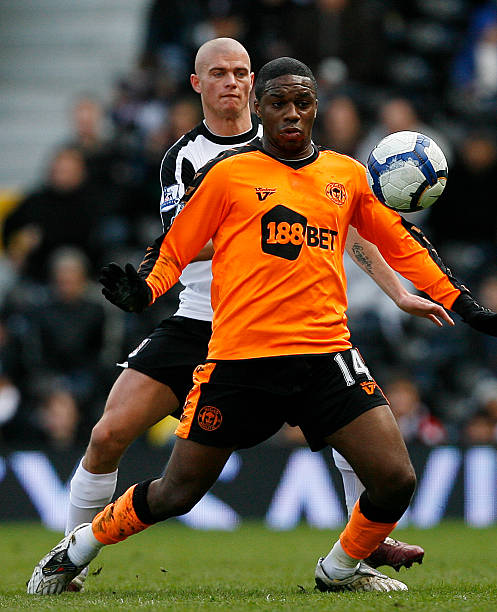 各項賽事中 各項賽事中